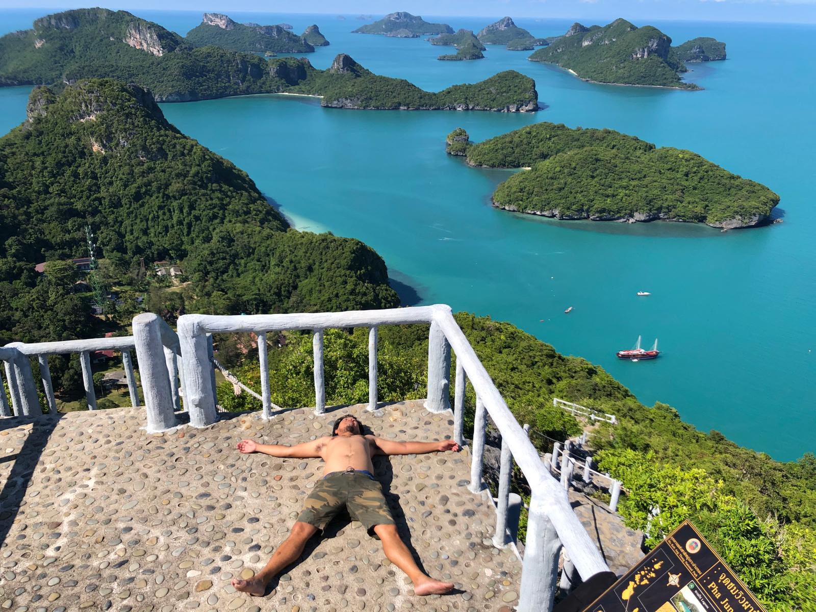 Angthong Marine Park VIP Tour